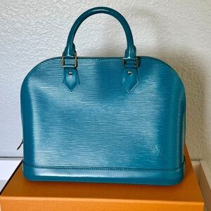 Louis Vuitton Epi Alma Handbag